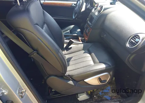 2008 Mercedes-Benz Ml 350 4Matic z USA, uszkodzony, nr VIN 4JGBB86E38A318507